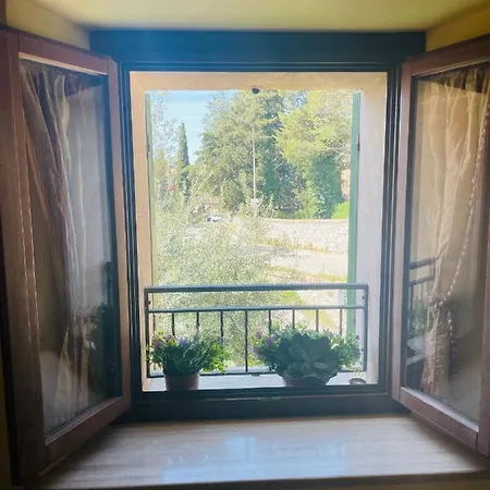 La Casa Tra Gli Ulivi شقة سبيلّو